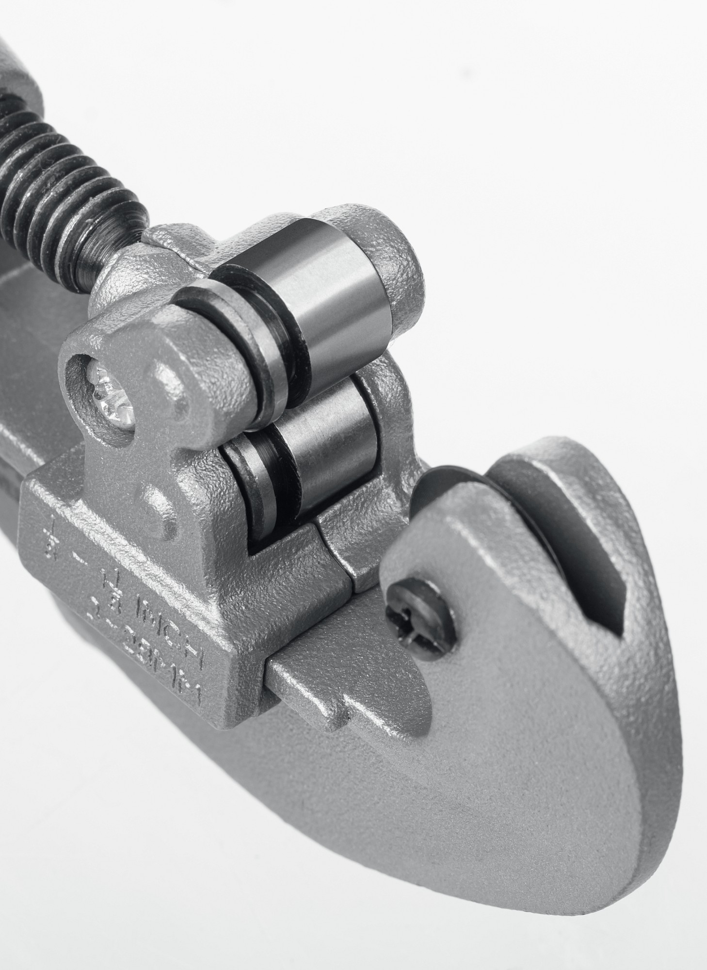 STAYER Universal-28, 3 - 28 мм, труборез для меди и алюминия, Professional (2340-28) — фото 4