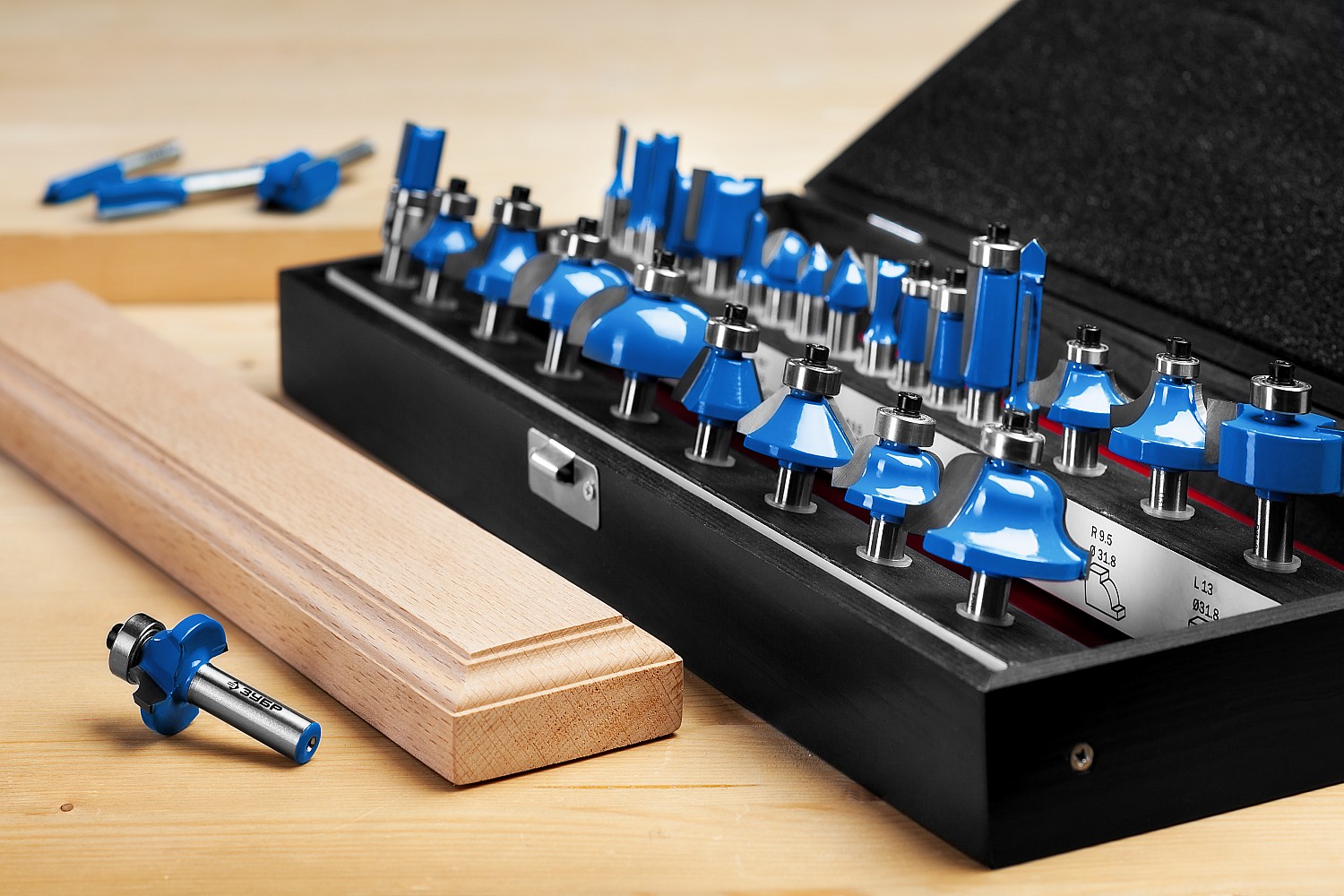 ЗУБР 26 шт, набор профильных фрез по дереву, Профессионал (28796-H26) — фото 8