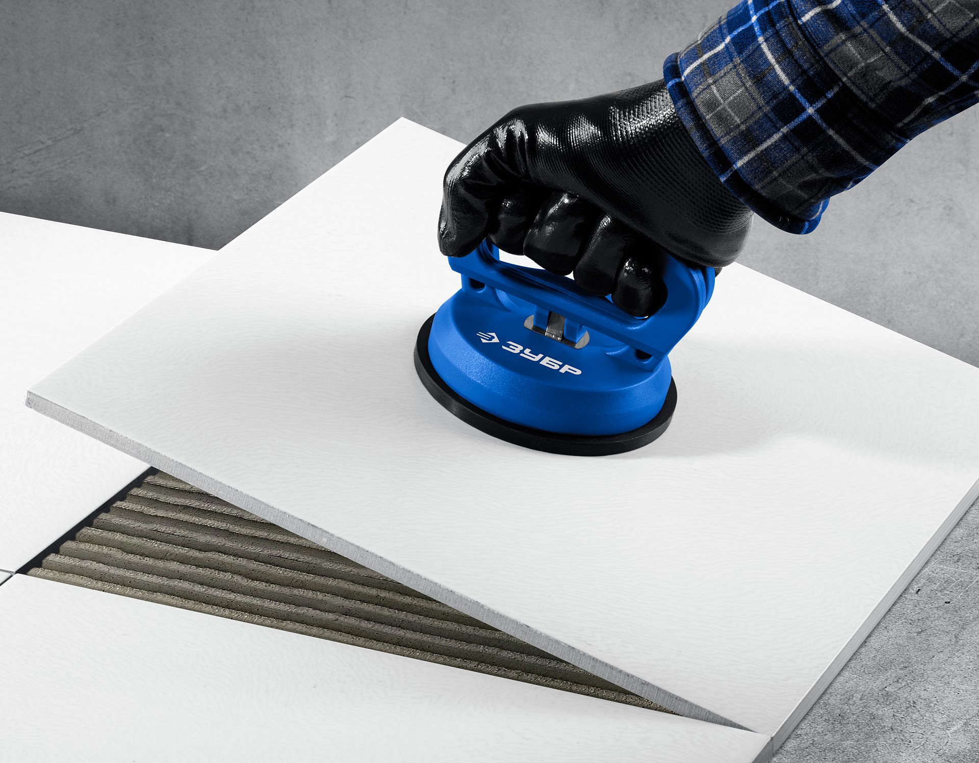 ЗУБР 40 кг, пластмассовый, одинарный, стеклодомкрат на присоске, Профессионал (3372-1) — фото 4