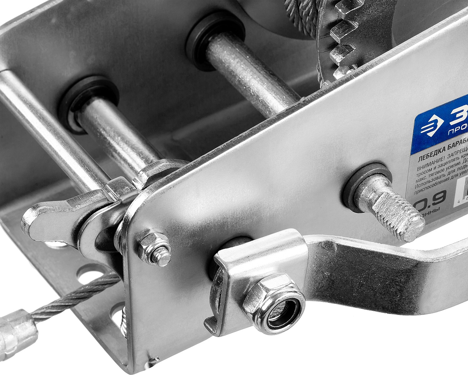 ЗУБР 0.9 т, 8 м, ручная барабанная тяговая тросовая лебедка, Профессионал (43113-0.9) — фото 4