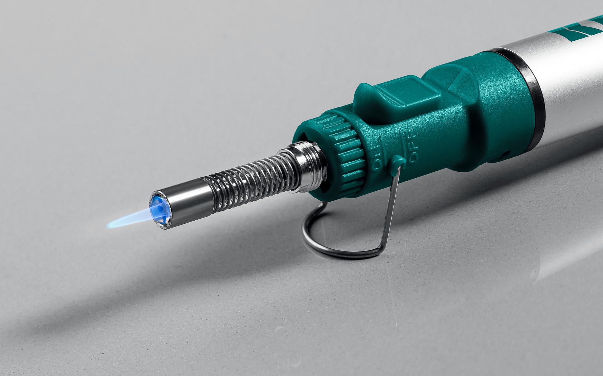 KRAFTOOL SolderGas, 70 A, 30 - 70 Вт, 1300°С, горелка, фен, набор 3 в 1, газовый паяльник (55504-H3) — фото 9