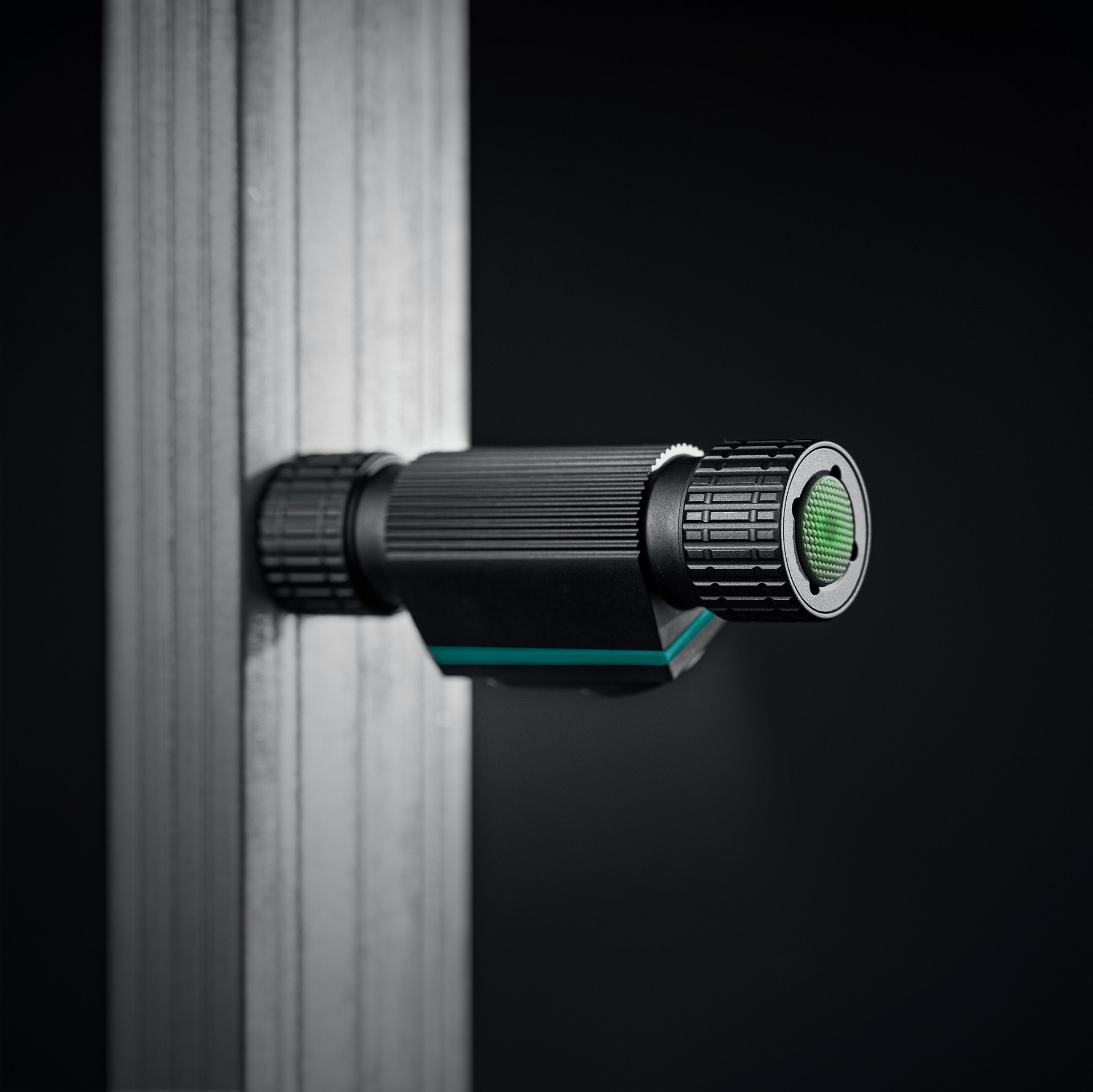 KRAFTOOL KH-7, 1000 лм, 4 режима, 3в1 аккумуляторный налобный/ручной фонарь, 2200мАч (56450) — фото 7