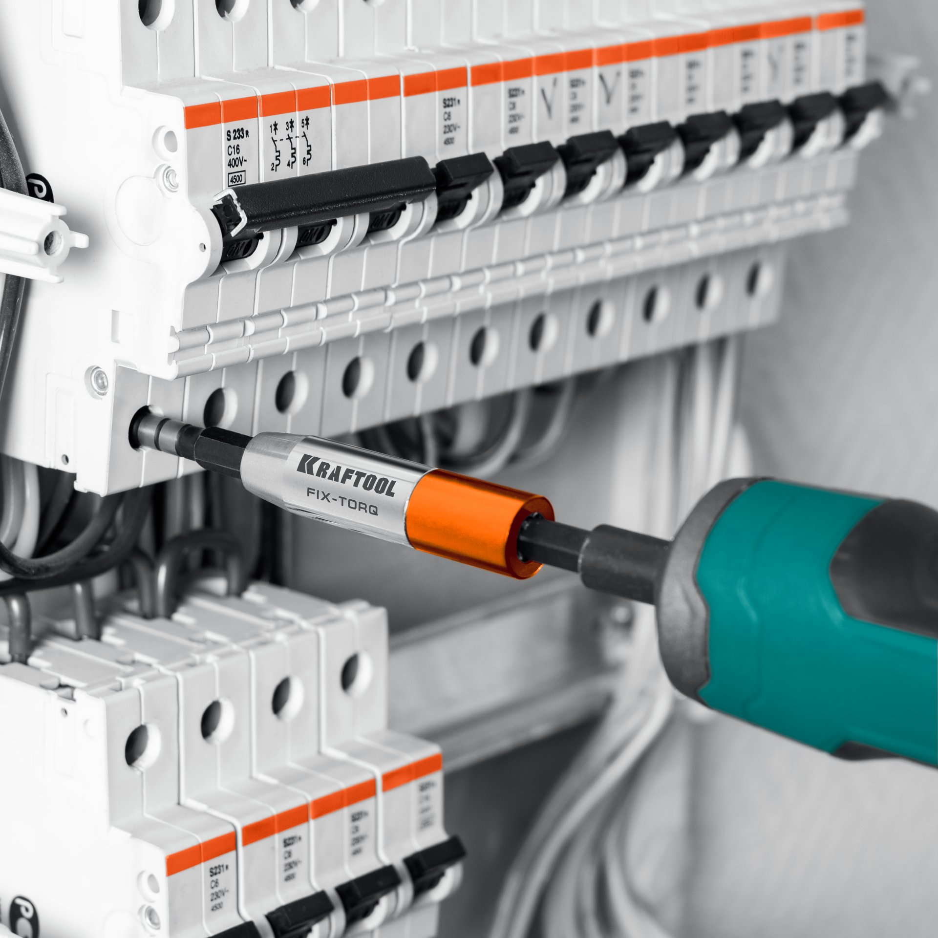 KRAFTOOL FIX-TORQ 1.2 Нм динамометрический адаптер для бит (64035-1.2) — фото 3