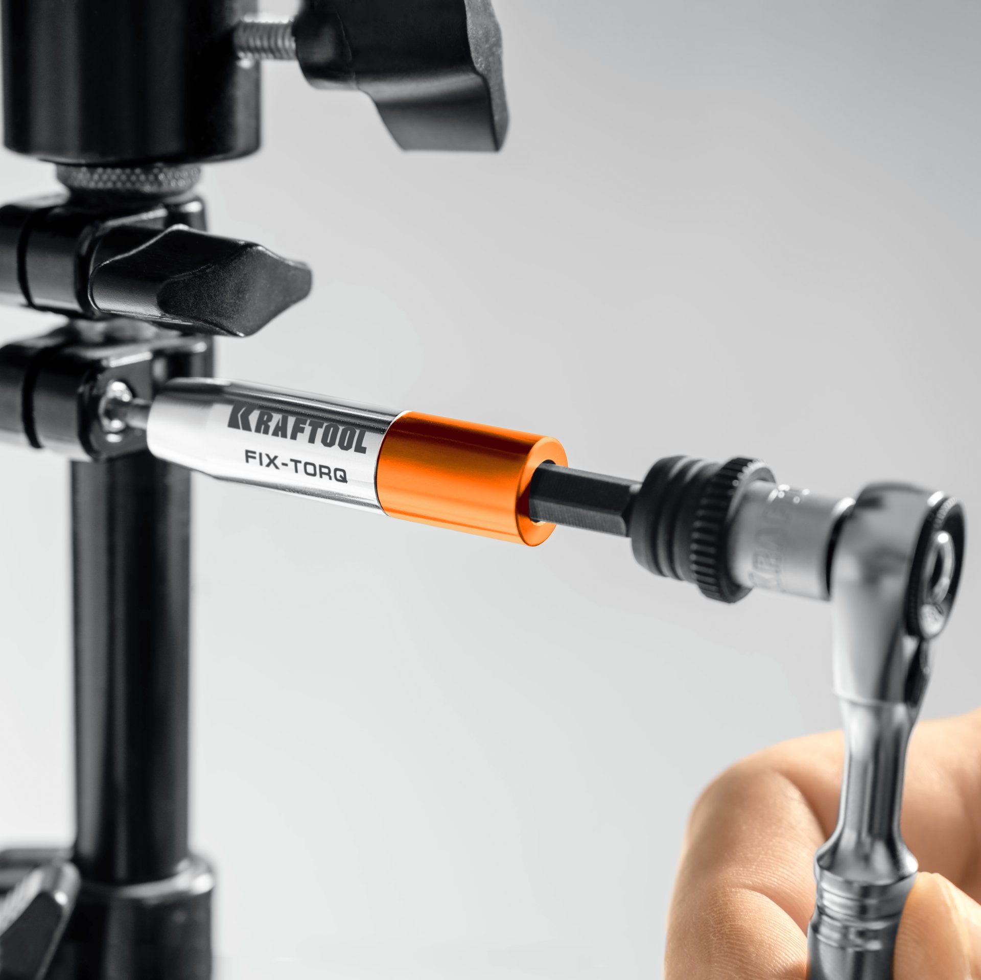KRAFTOOL FIX-TORQ 1.2 Нм динамометрический адаптер для бит (64035-1.2) — фото 4