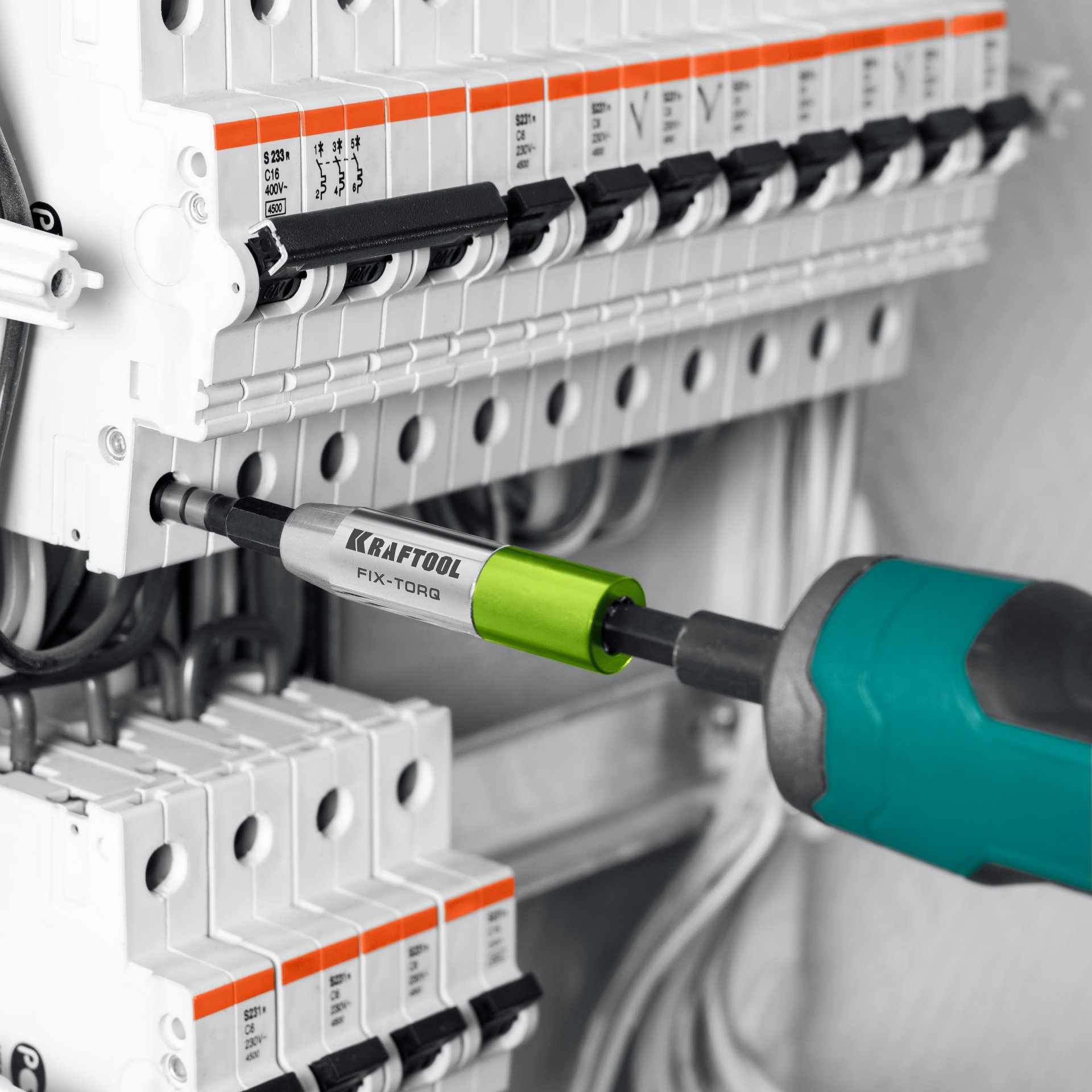 KRAFTOOL FIX-TORQ 1.4 Нм динамометрический адаптер для бит (64035-1.4) — фото 3