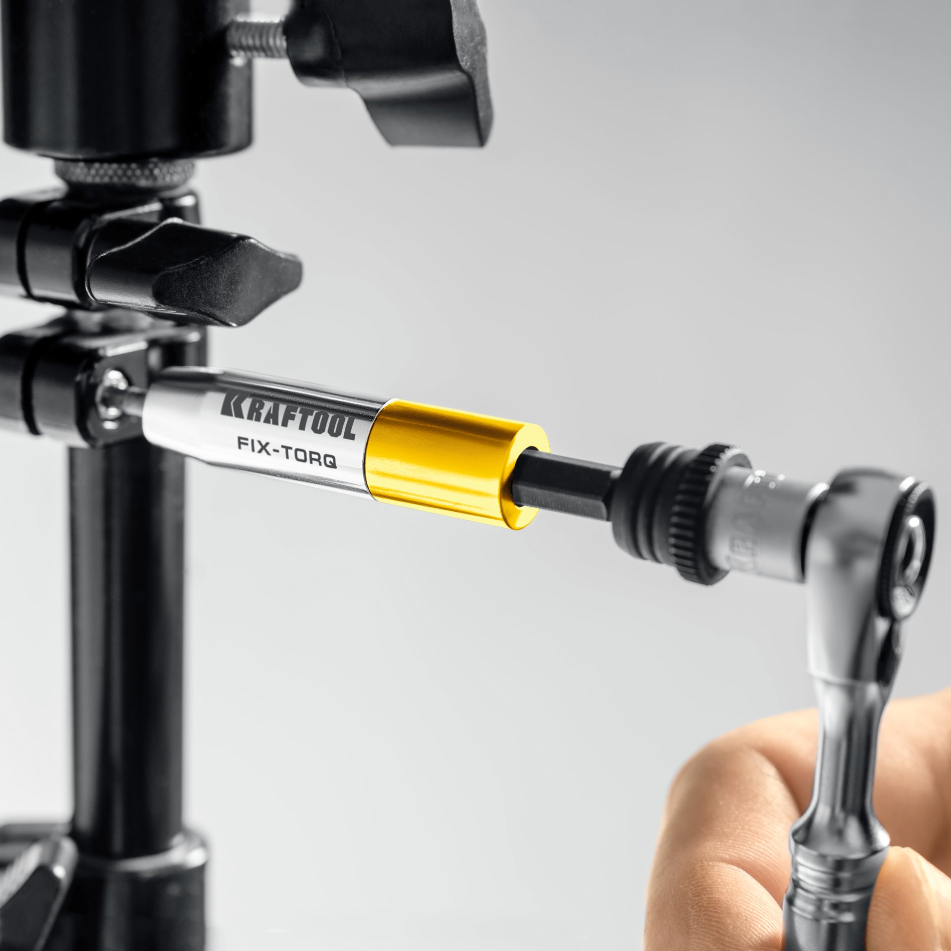 KRAFTOOL FIX-TORQ 2.0 Нм динамометрический адаптер для бит (64035-2.0) — фото 4