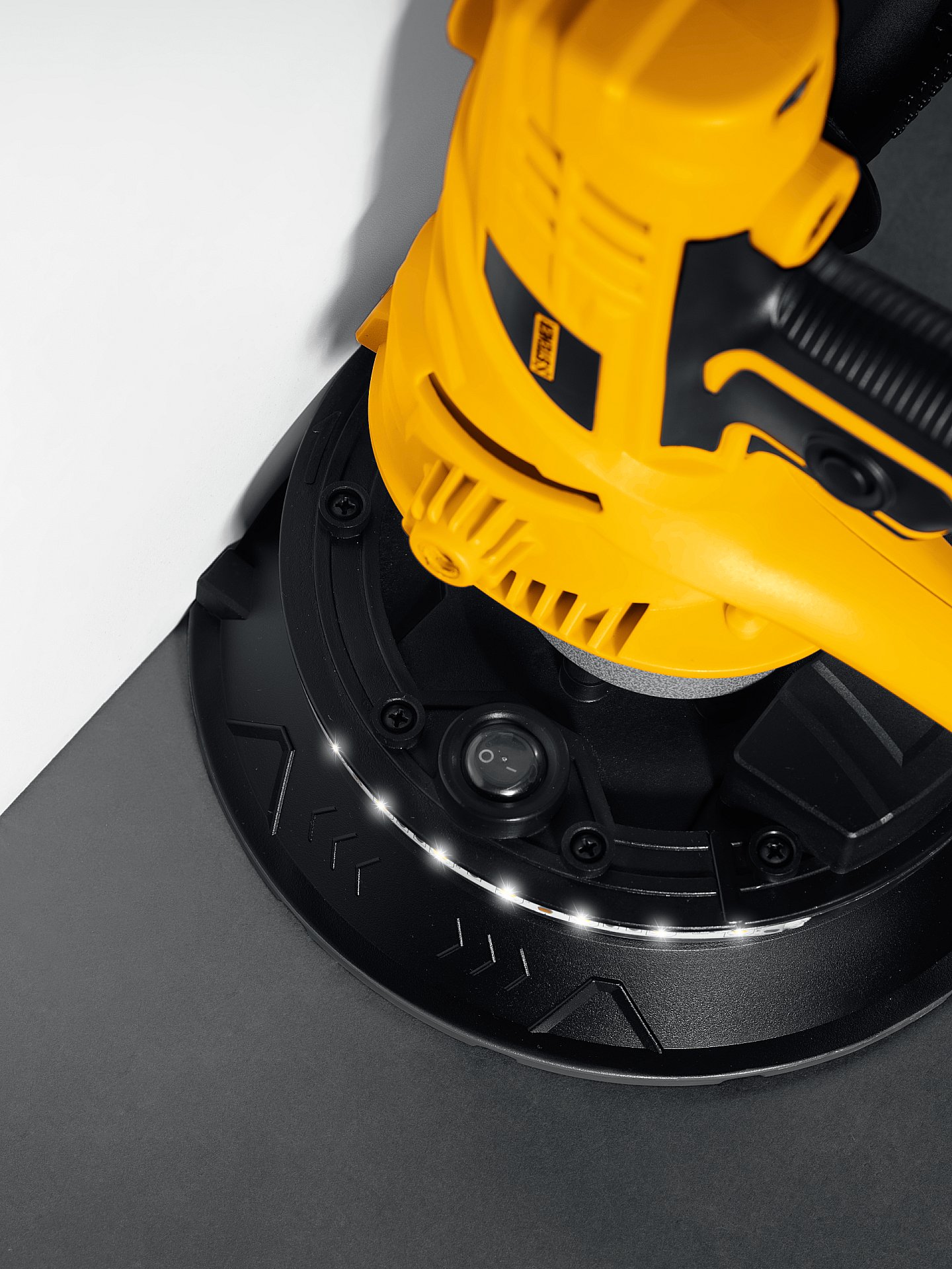 STEHER d180 мм, 900 Вт, подсветка, шлифовальная машина для стен (DWH-900) — фото 6