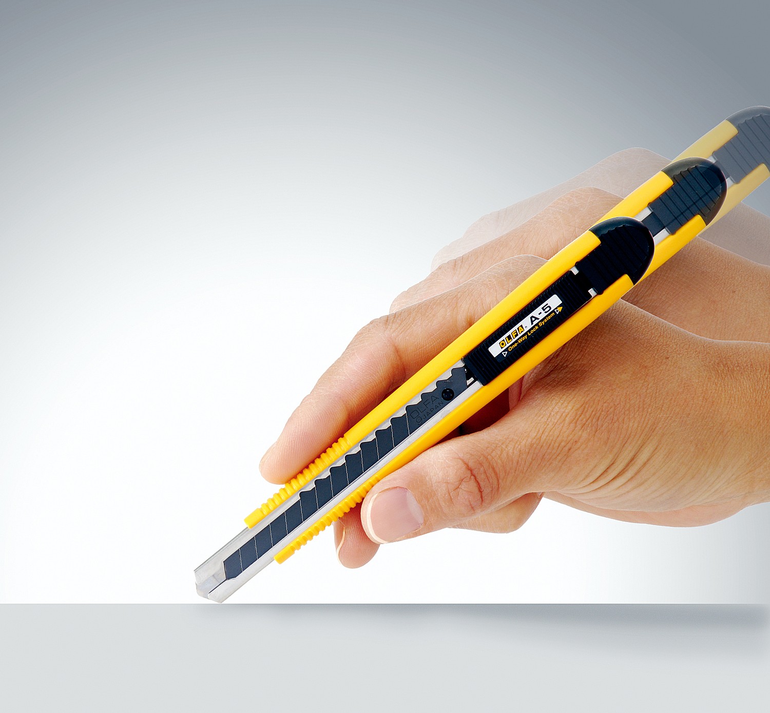 OLFA Autolock, 9 мм, безопасный нож (OL-A-5) — фото 2