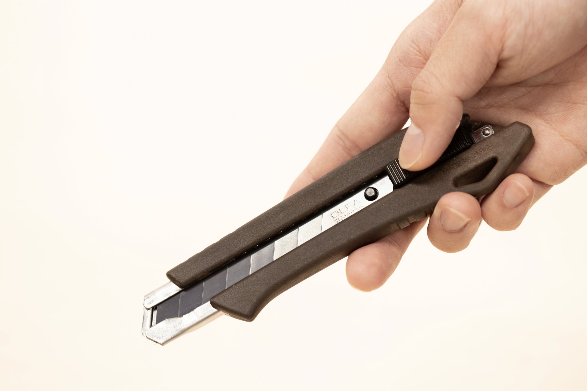 OLFA WOOD-PP Models 18 мм, с сегментированным лезвием, нож (OL-WD-AL) — фото 14