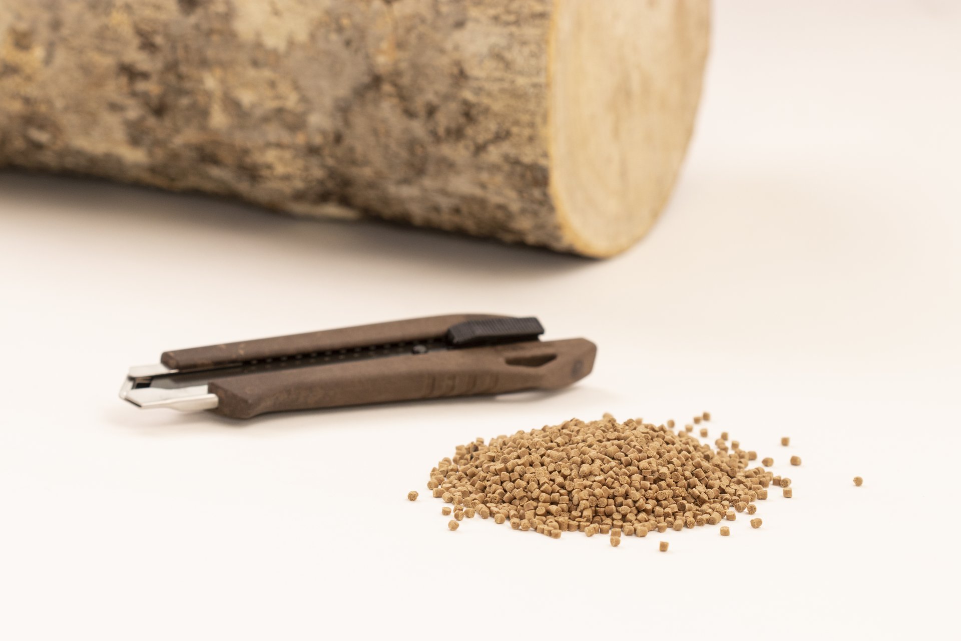 OLFA WOOD-PP Models 18 мм, с сегментированным лезвием, нож (OL-WD-AL) — фото 6