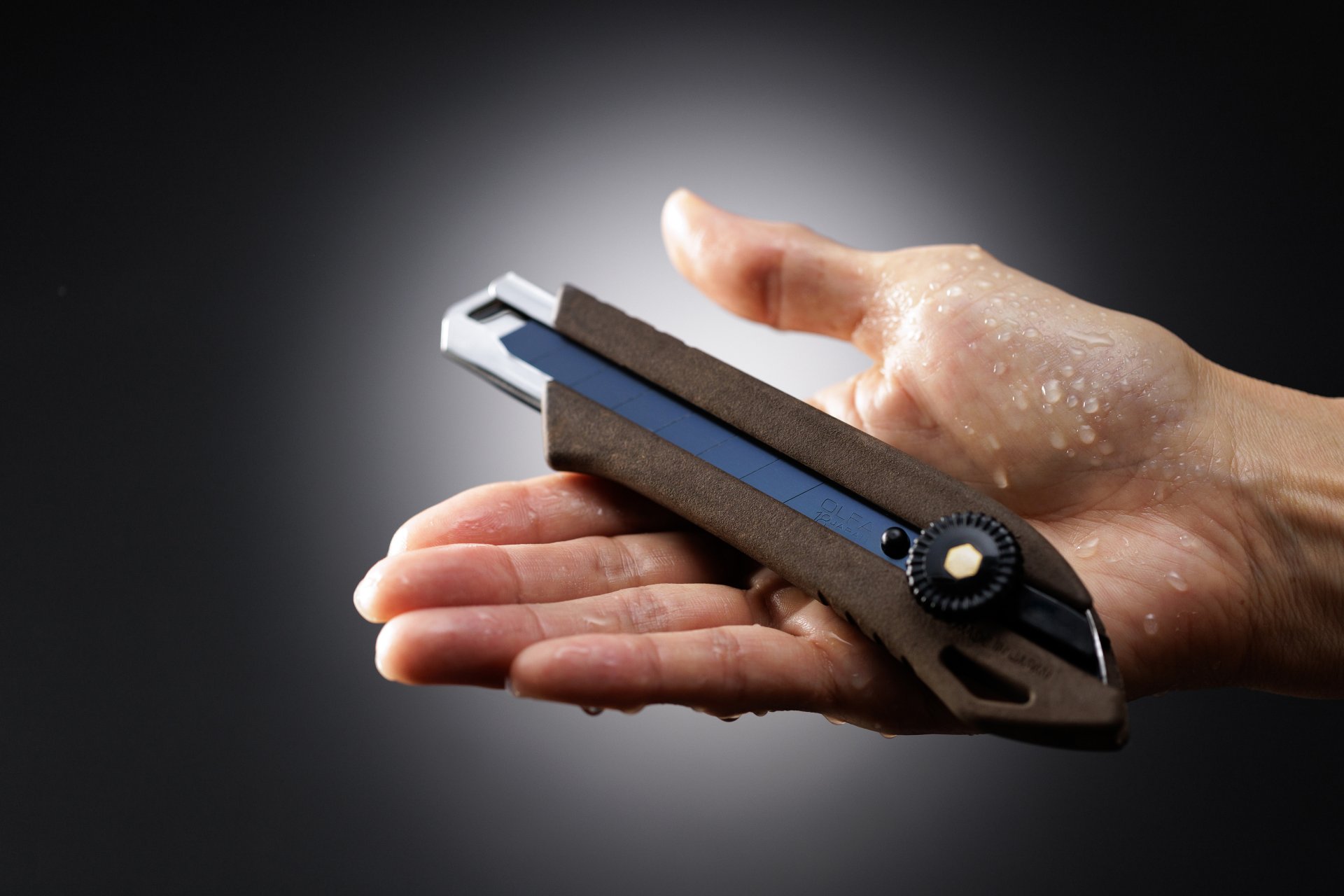 OLFA WOOD-PP Models 18 мм, с сегментированным лезвием, нож (OL-WD-L) — фото 6